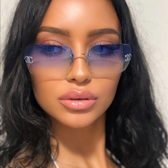 Vintage Chanel Rimless Sunglasses - Picture 4 of 4